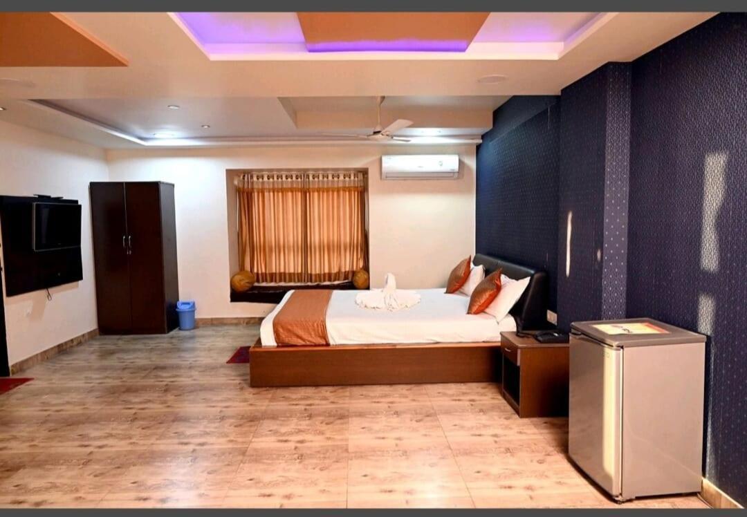 Hotel Sukh Sagar Somnāth Exterior foto